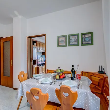 Zio Enry Terrace Orta - Happy