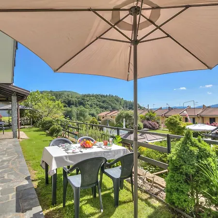 Zio Enry Terrace In Orta - Happy * Armeno