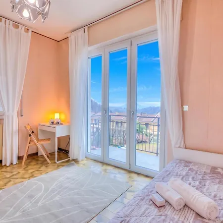 Zio Enry Terrace In Orta - Happy * Armeno