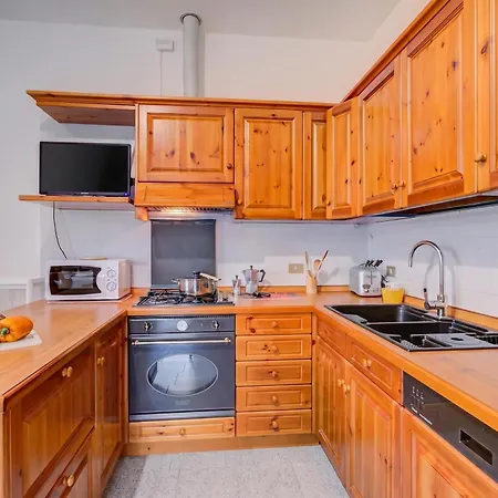 Zio Enry Terrace In Orta - Happy Armeno