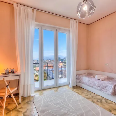 Zio Enry Terrace In Orta - Happy Armeno