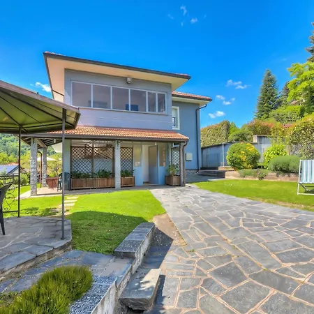 Zio Enry Terrace In Orta - Happy